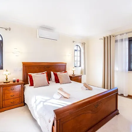 Villa Molucas By Algarve Vacation Albufeira