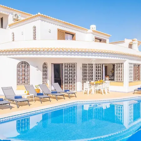 Villa Molucas By Algarve Vacation