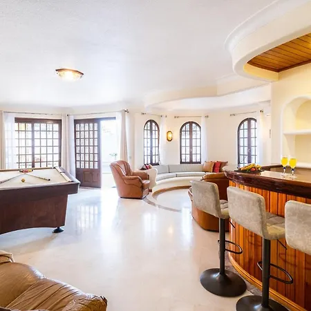 Molucas By Algarve Vacation البوفيرا